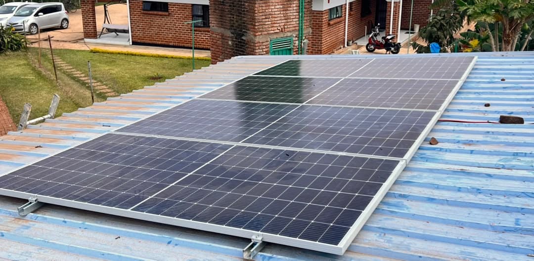 How to Maintain Your Solar Panels for Maximum Efficiency
